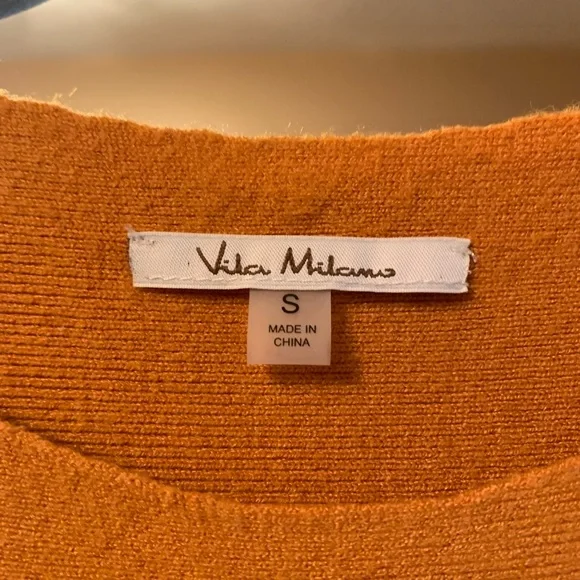 Sweater-Gold - Picture 4 of 5